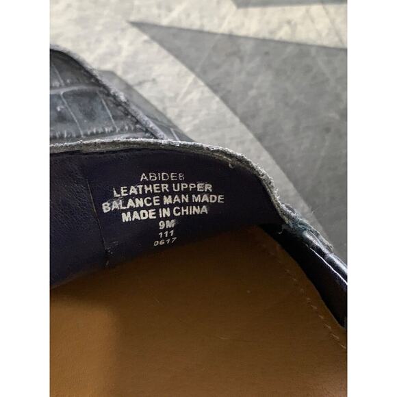 Easy Spirit ABIDE 8 Women's Navy Blue Crocodile Pattern Loafers Size 9M - Picture 9 of 9